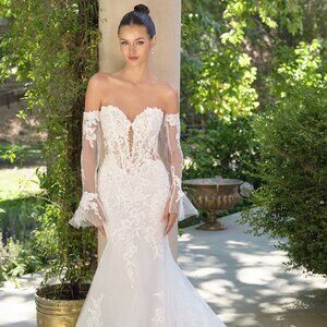 New Off White Tulle Bridal Gown w/ Removable Sleeves & Floral Lace CD WL065